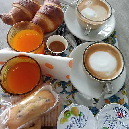Frühstückspension Stella Del Cilento Di Botti Anna Agropoli